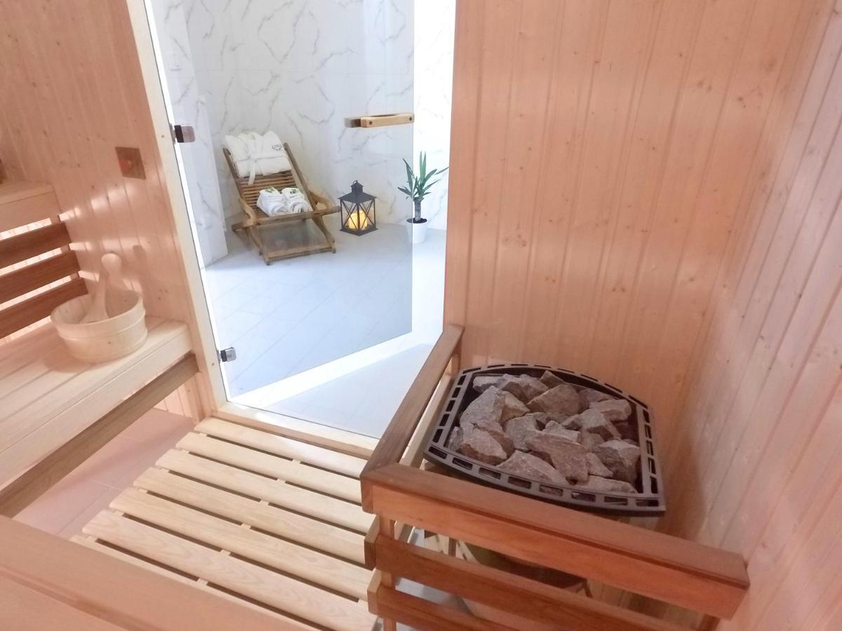 Nocleg ze śniadaniem Dwór Leszczowate Wellness&spa